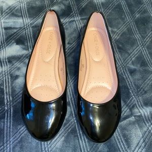 EUC Patent Black Vegan Leather Flats 7